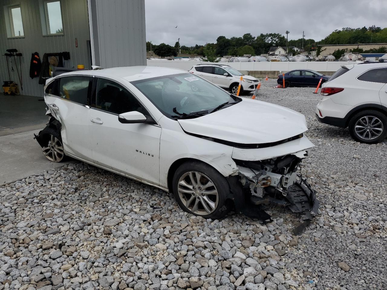 2017 Chevrolet Malibu Lt - Фото 4