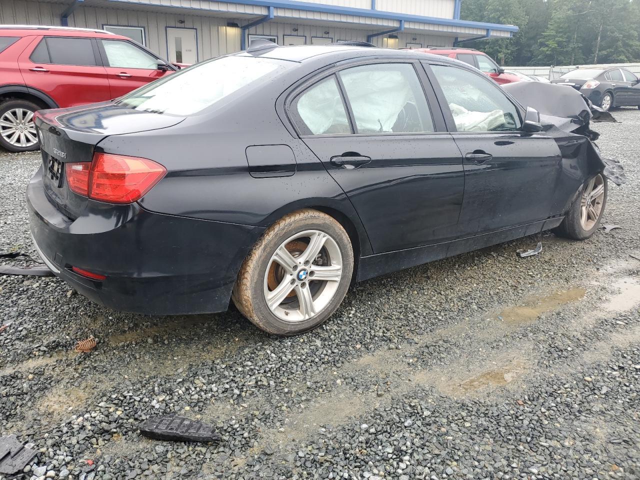 2014 BMW 328 Xi - Image 3