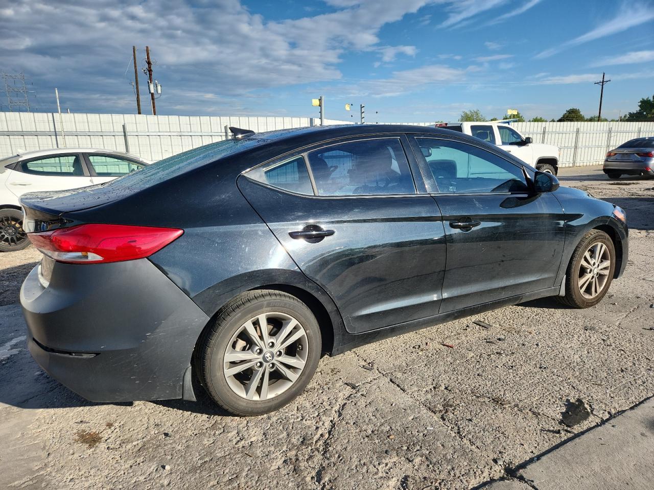 2018 Hyundai Elantra Sel - Фото 3