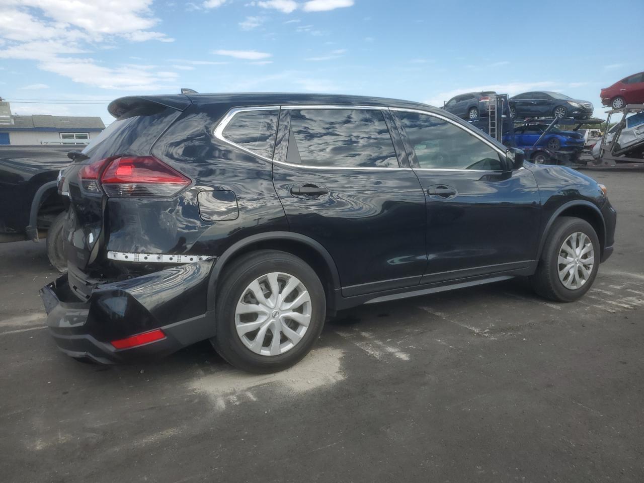 2020 Nissan Rogue S - Image 3