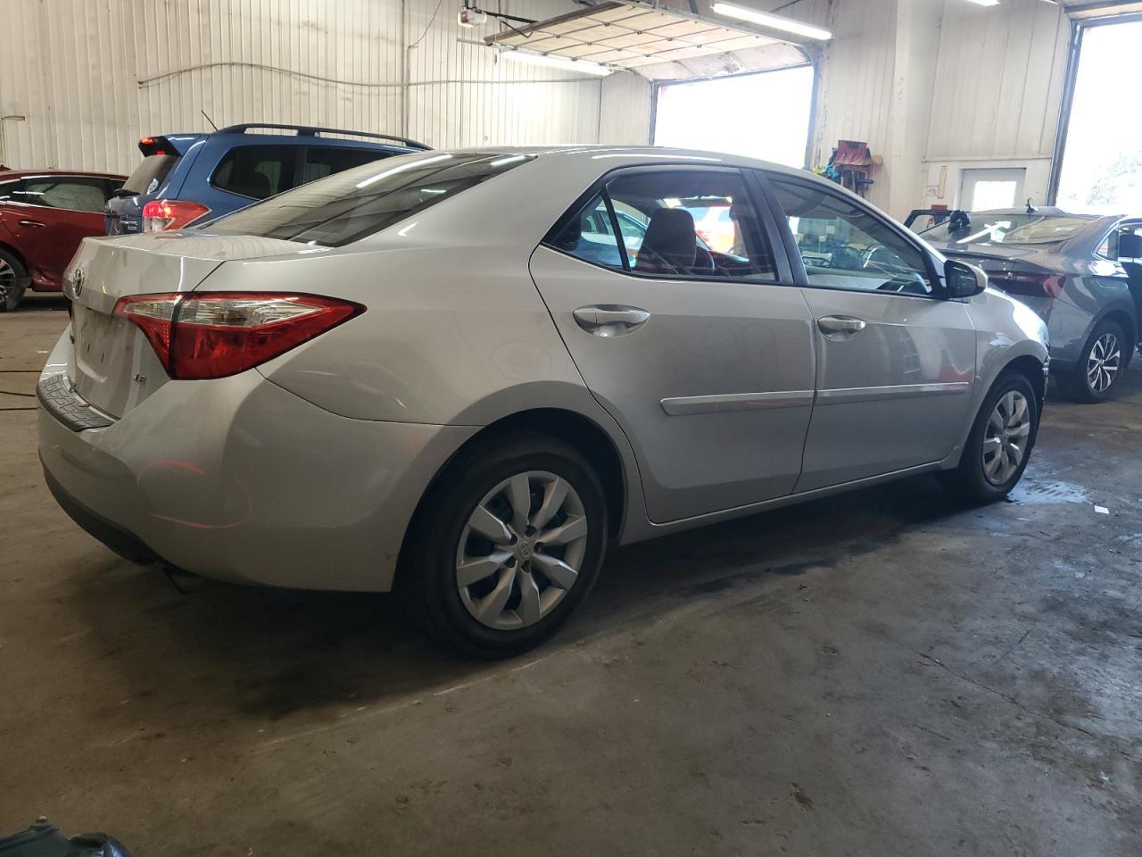 2016 Toyota Corolla L - Фото 3