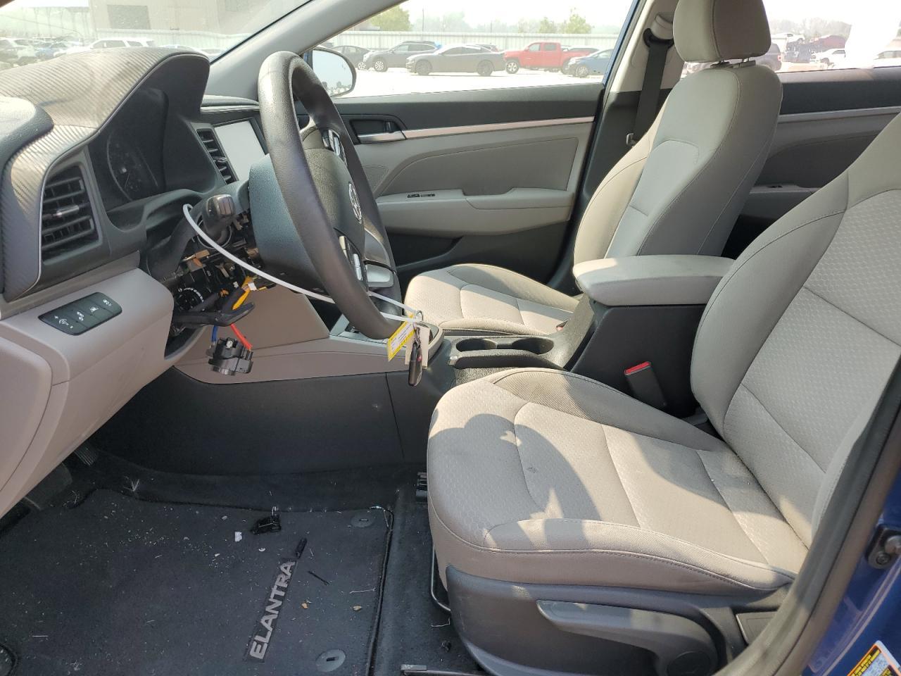 2020 Hyundai Elantra Sel - Фото 7