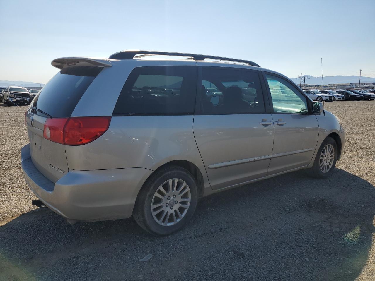 2009 Toyota Sienna Xle - Фото 3