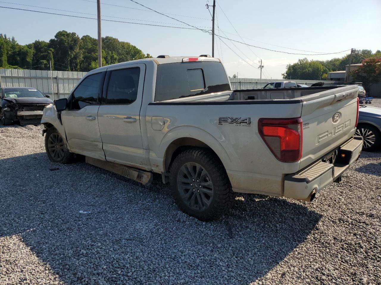 2024 Ford F150 Xlt - Фото 2