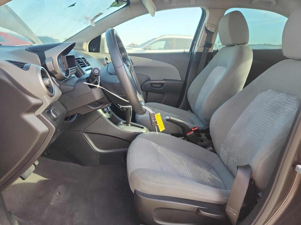 2014 Chevrolet Sonic Ls - Фото 7