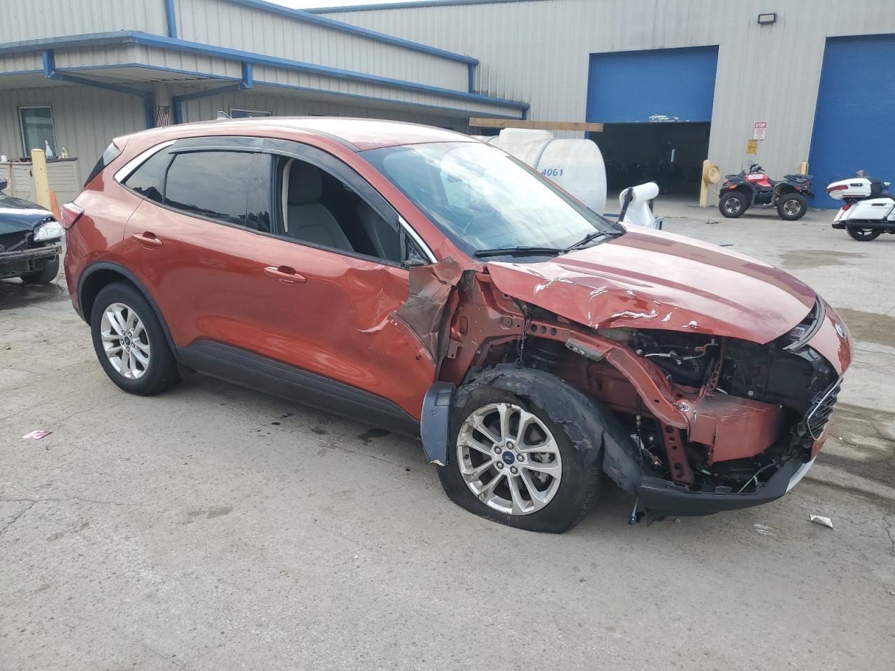 2020 Ford Escape Se - Image 4
