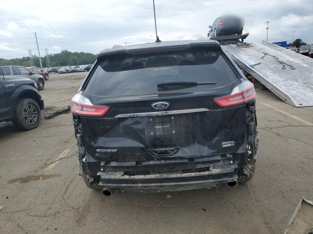 2019 Ford Edge Sel - Image 6