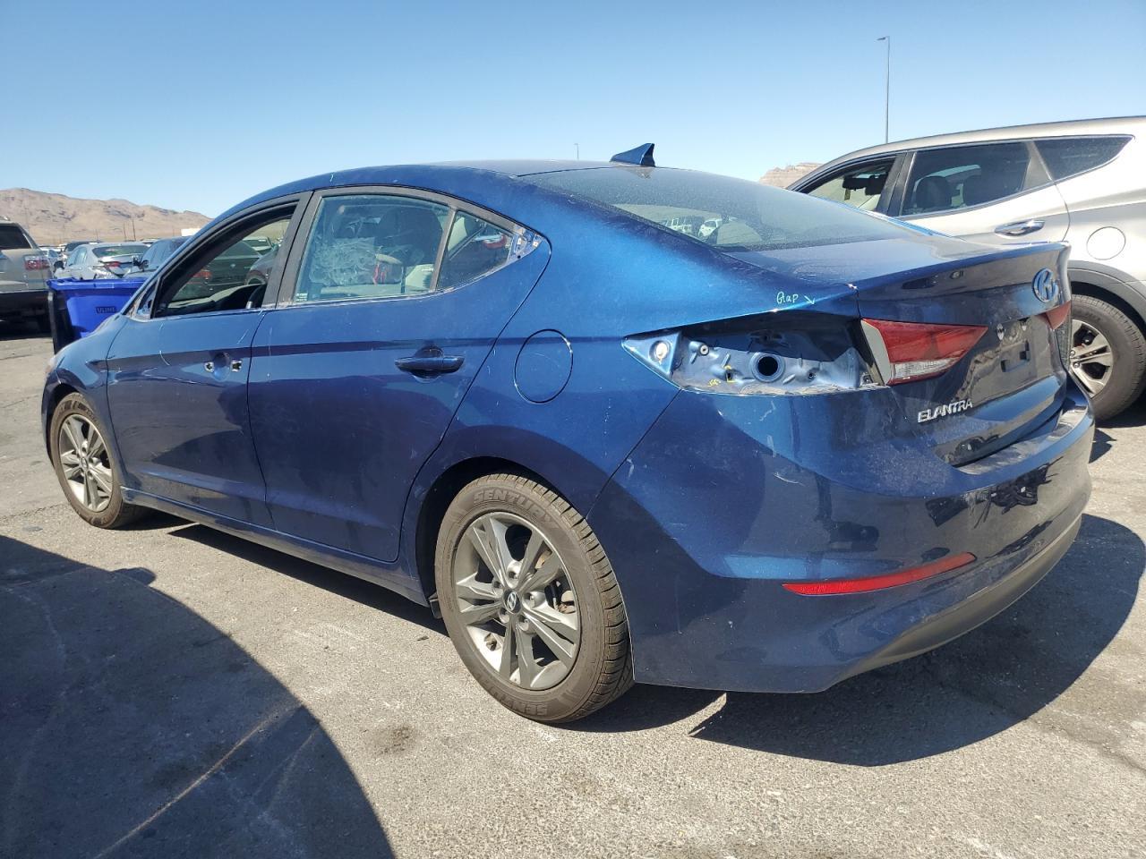 2018 Hyundai Elantra Sel - Фото 2