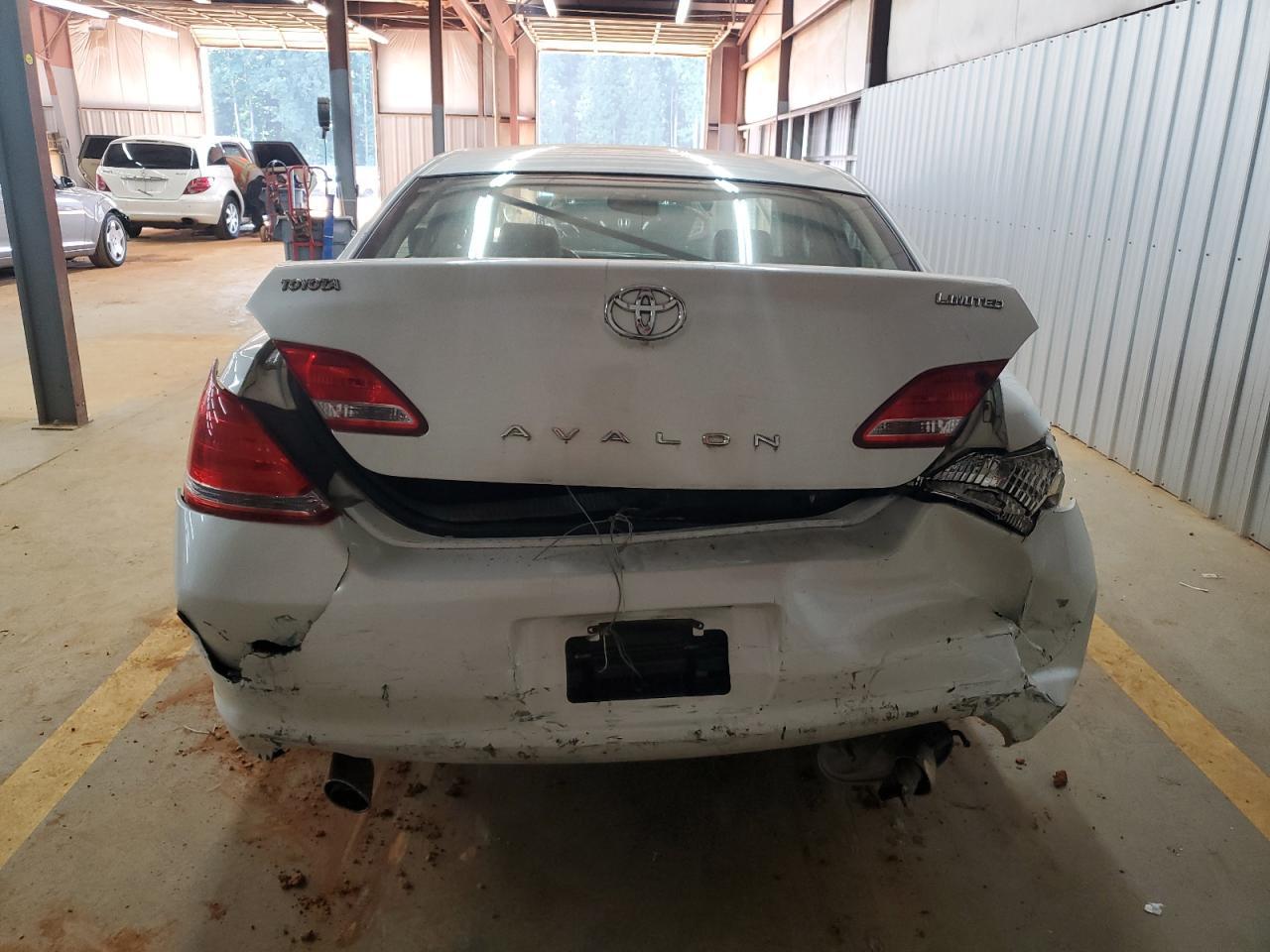 2007 Toyota Avalon Xl - Image 6