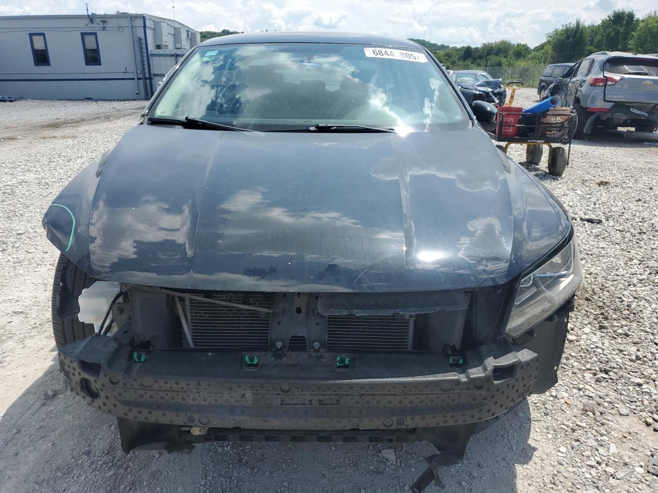 2016 Volkswagen Passat S - Image 5