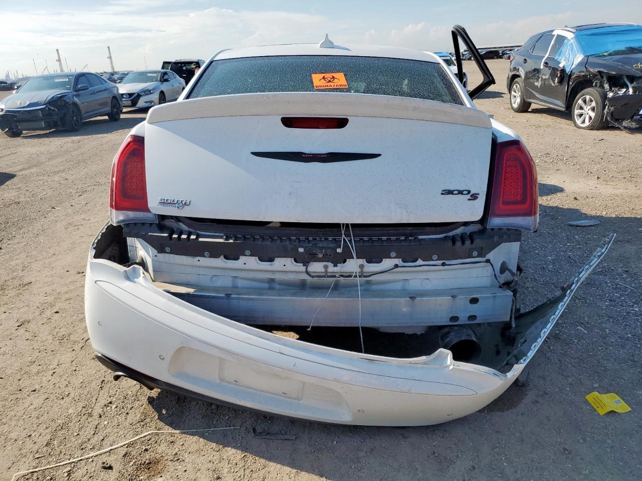 2023 Chrysler 300 S - Image 6