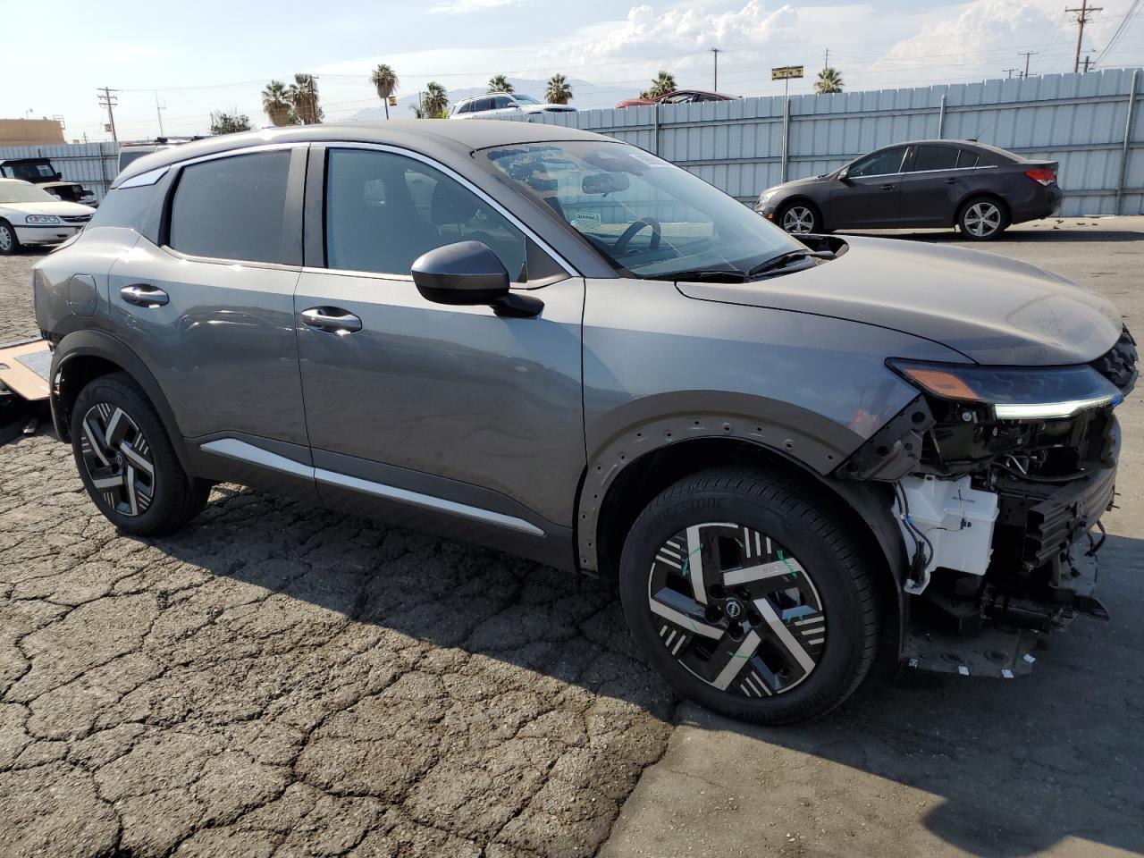 2025 Nissan Kicks Sv - Image 4