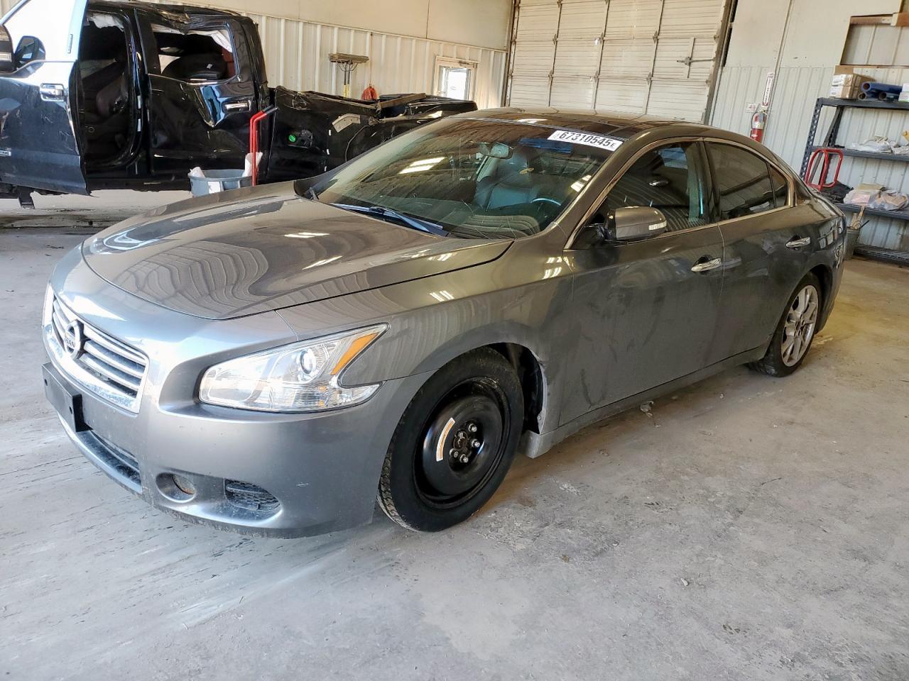 2014 Nissan Maxima S
