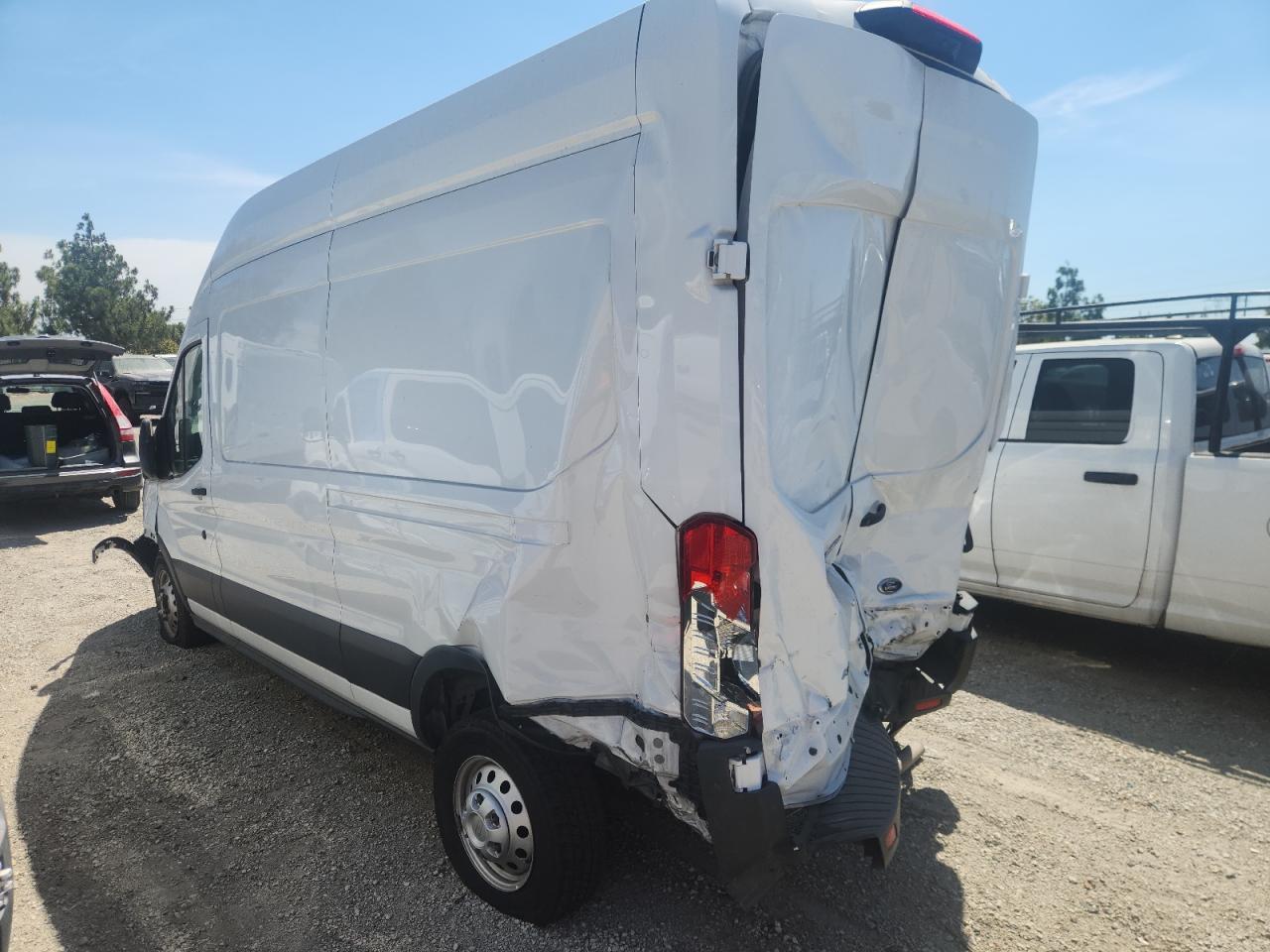 2023 Ford Transit T-250 - Фото 2