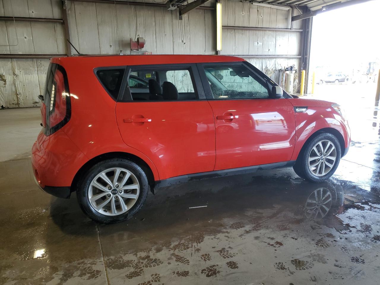 2019 Kia Soul + - Image 3