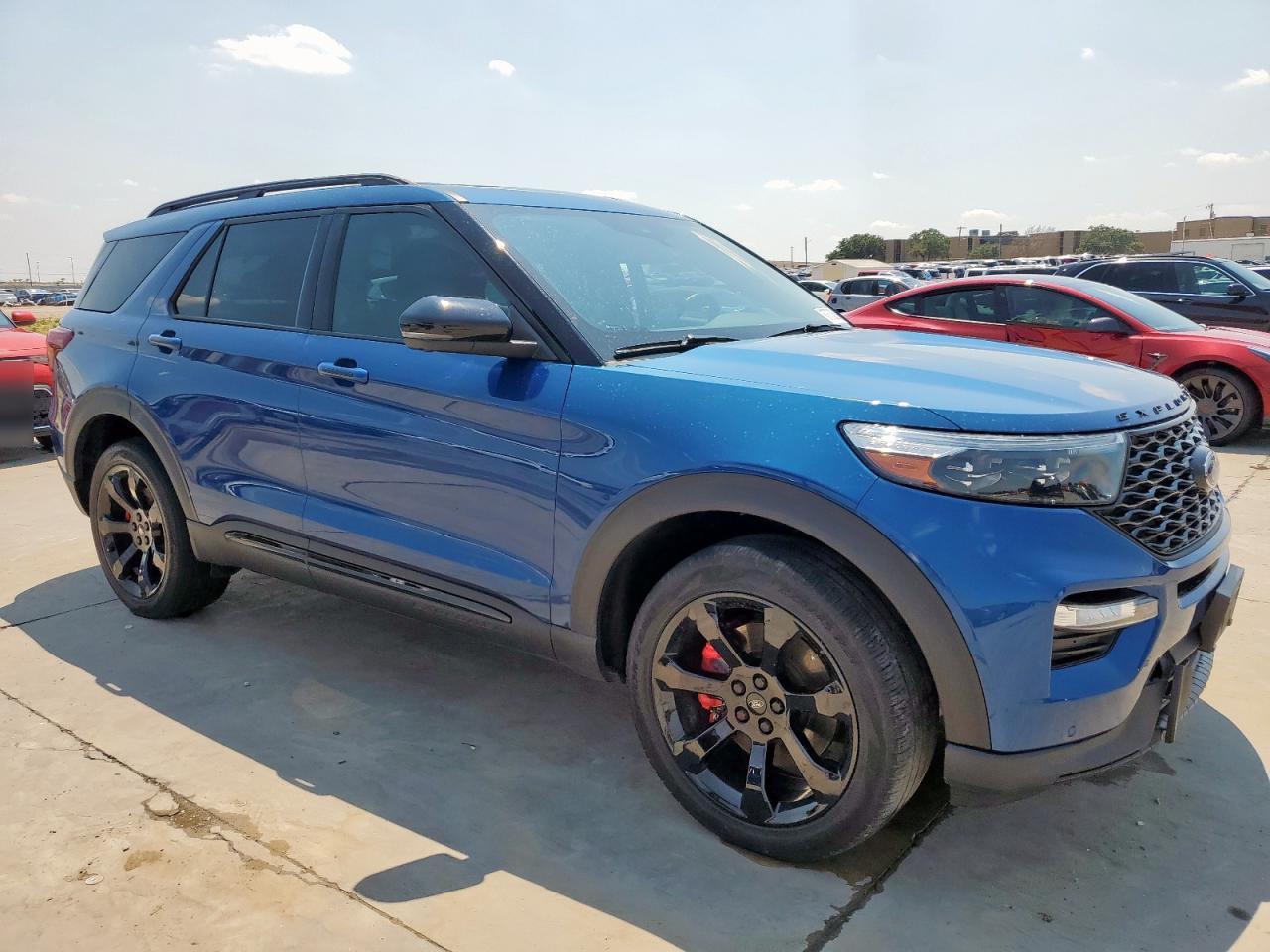 2023 Ford Explorer St - Image 4