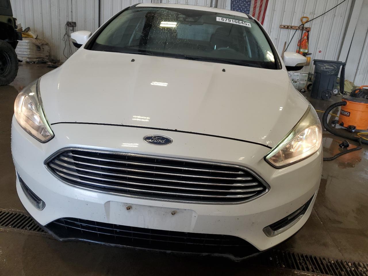 2017 Ford Focus Titanium - Фото 5