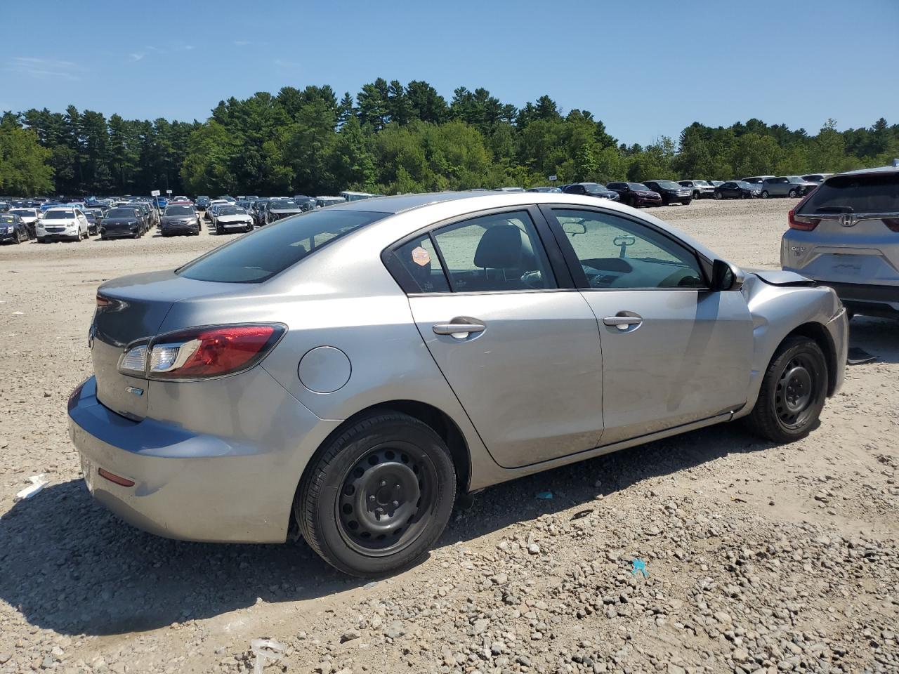 2013 Mazda 3 I - Фото 3