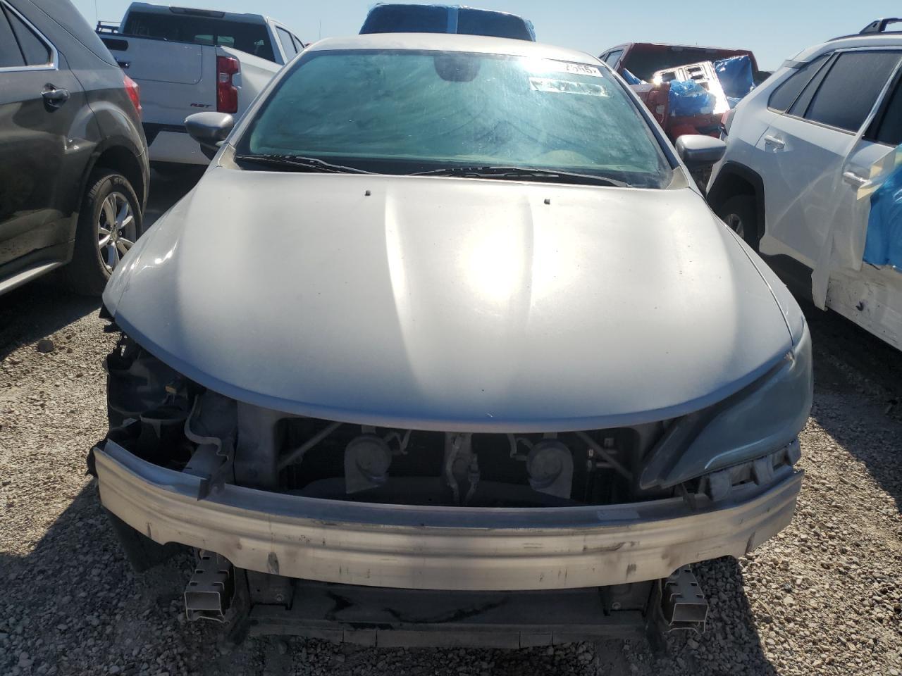 2016 Chrysler 200 Limited - Фото 5