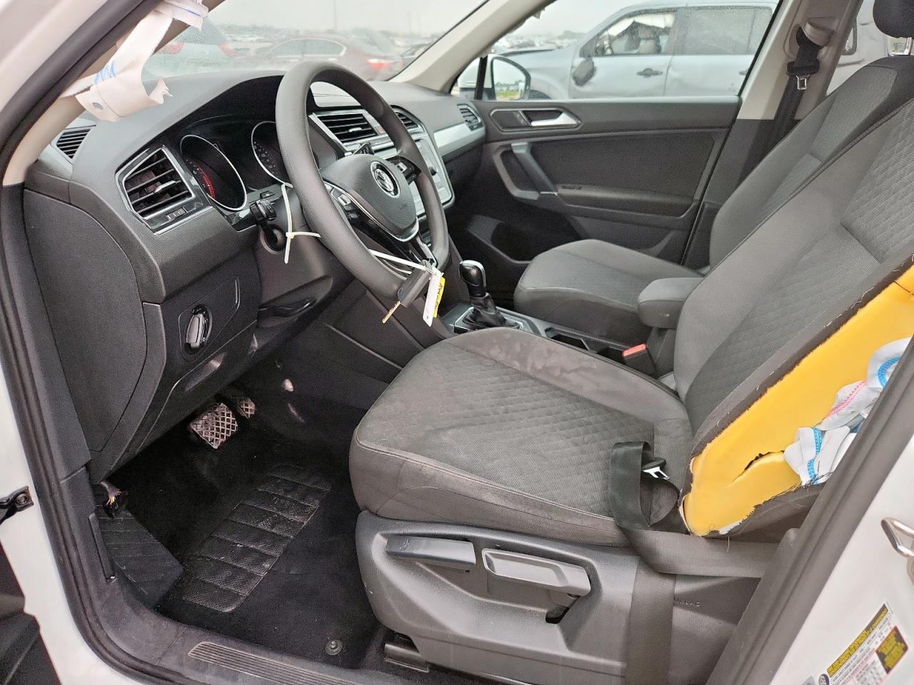 2018 Volkswagen Tiguan S - Image 7