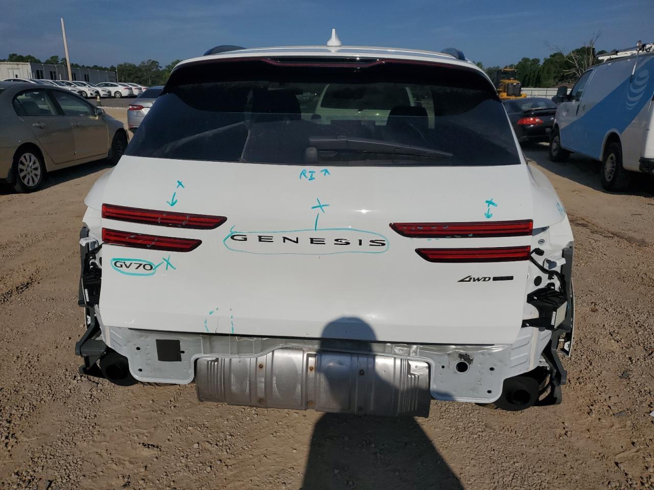 2025 Genesis Gv70 Base - Фото 6