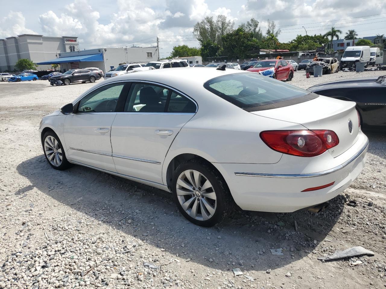 2010 Volkswagen Cc Sport - Image 2