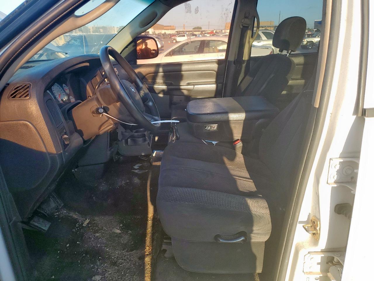 2005 Dodge Ram 1500 St - Image 7