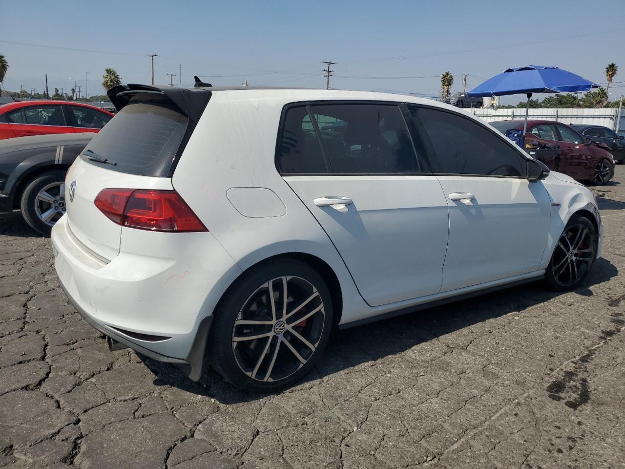 2017 Volkswagen Gti S/Se - Фото 3