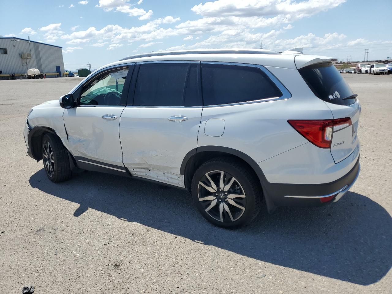 2022 Honda Pilot Touring - Фото 2