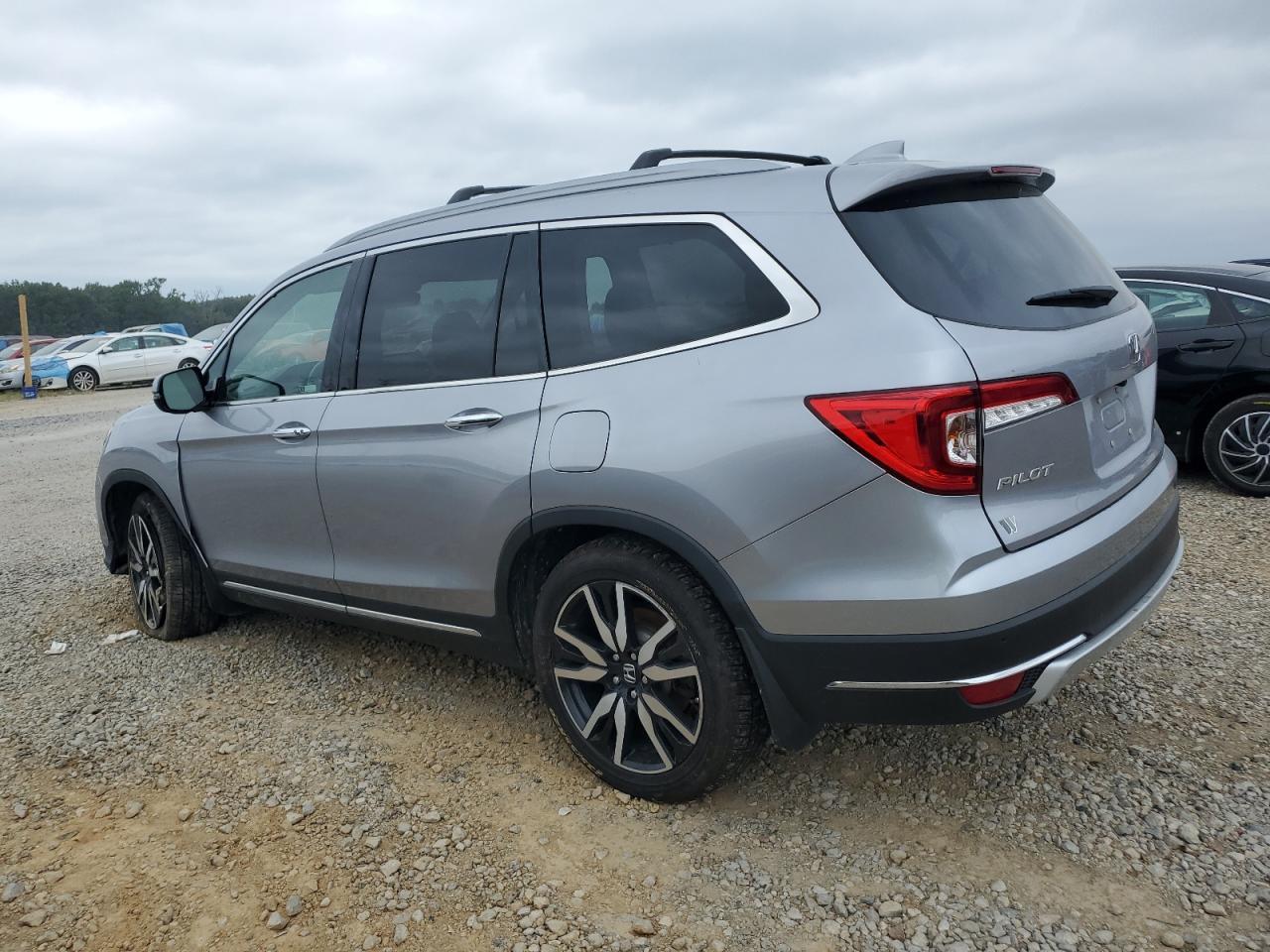 2022 Honda Pilot Elite - Фото 2