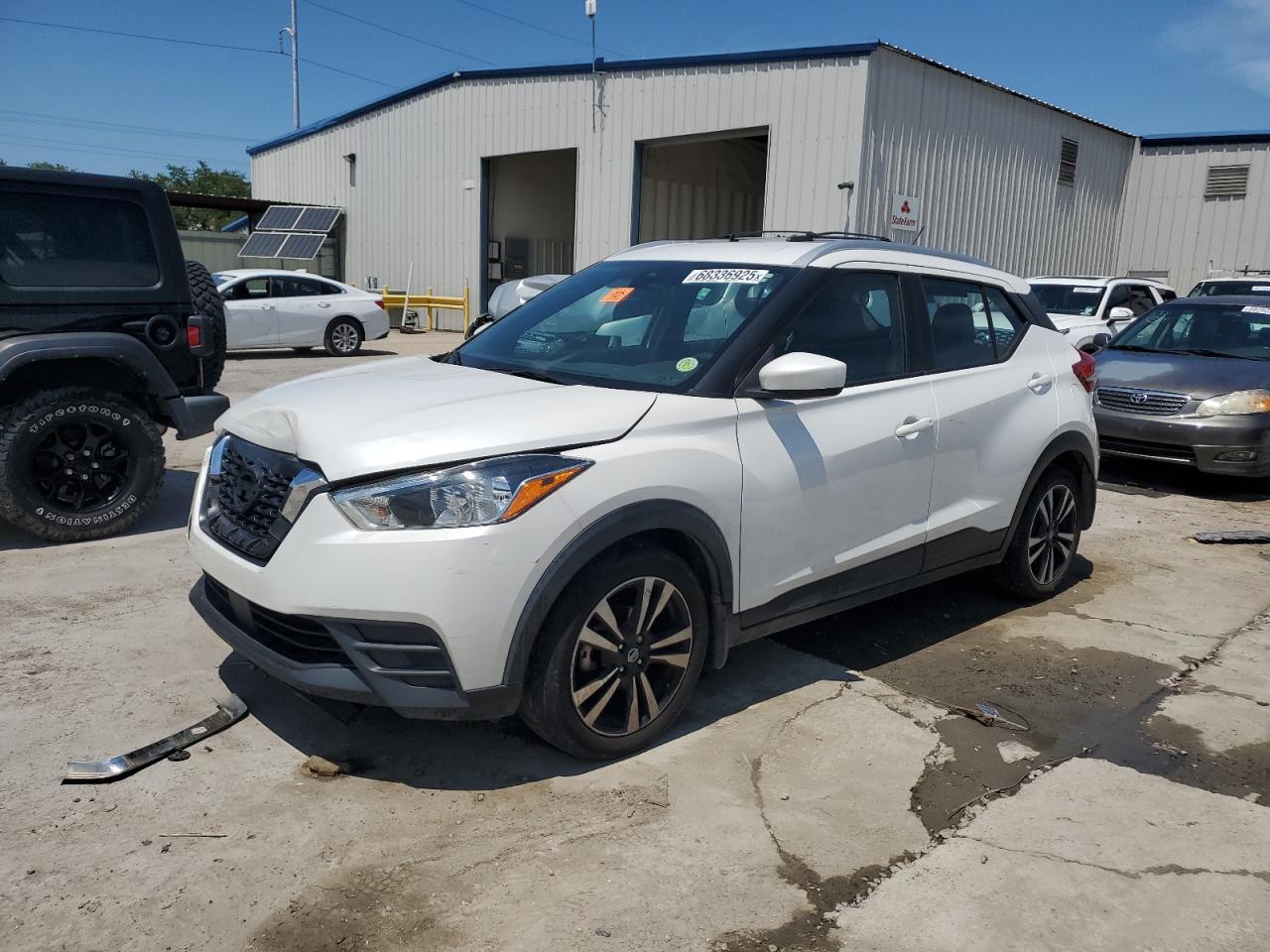 2020 Nissan Kicks Sv