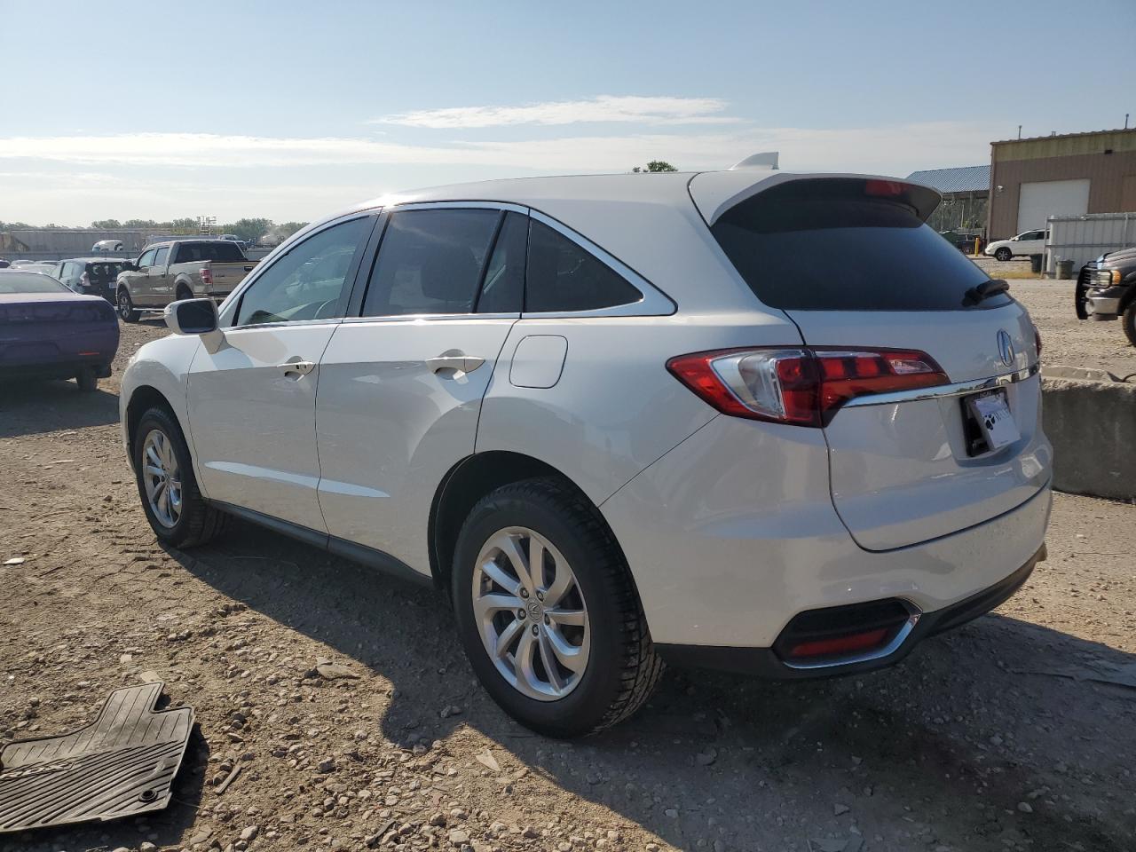2018 Acura Rdx - Image 2