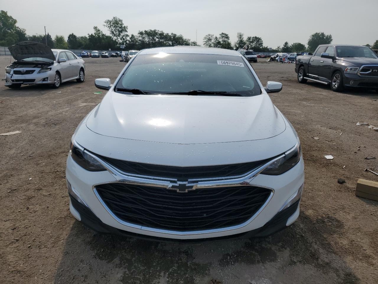 2023 Chevrolet Malibu Rs - Фото 5