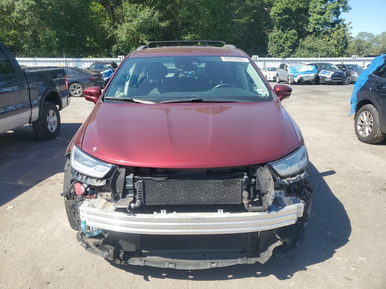 2021 Chrysler Pacifica Hybrid Touring L - Фото 5