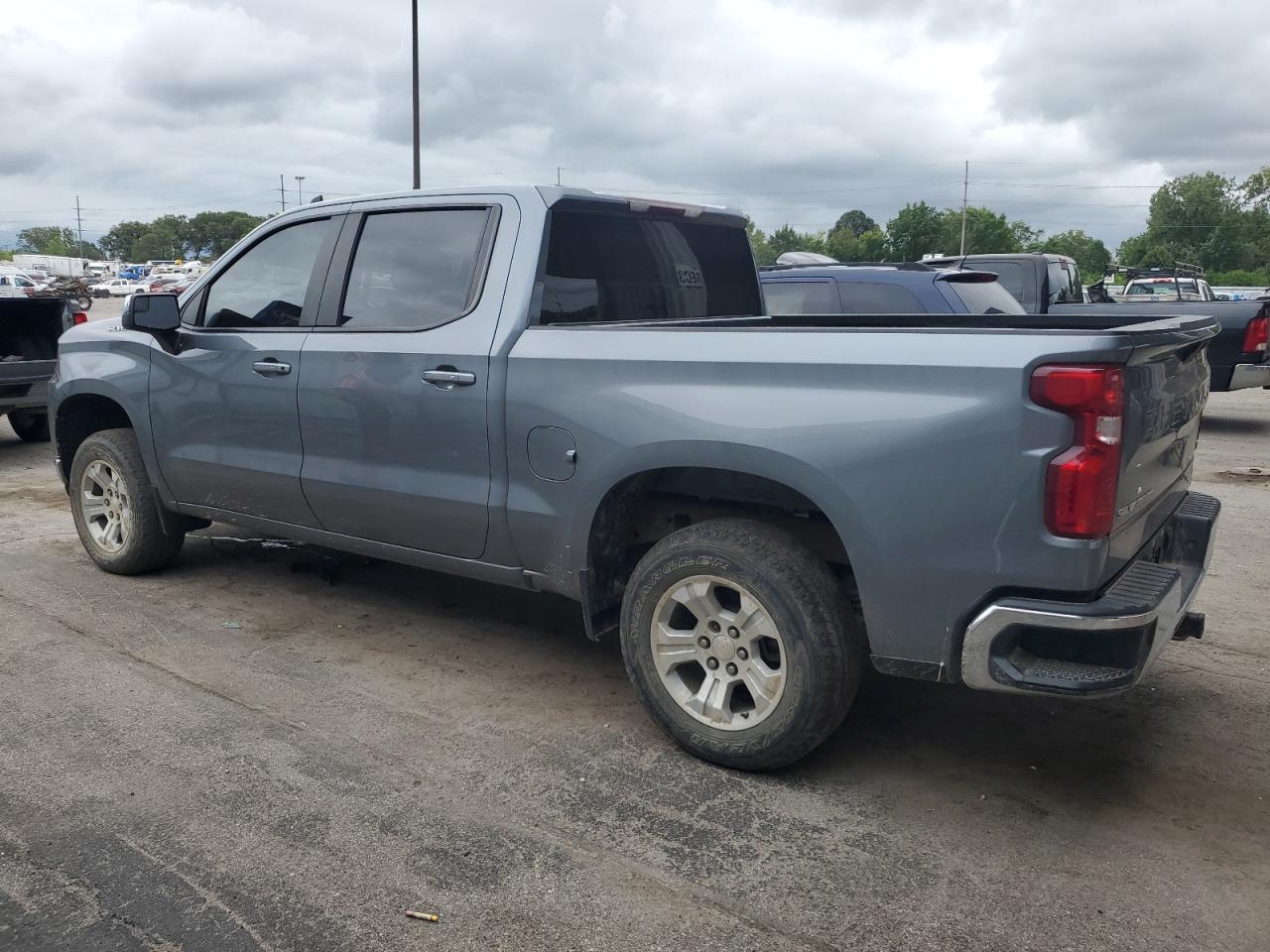2019 Chevrolet Silverado K1500 Lt - Image 2