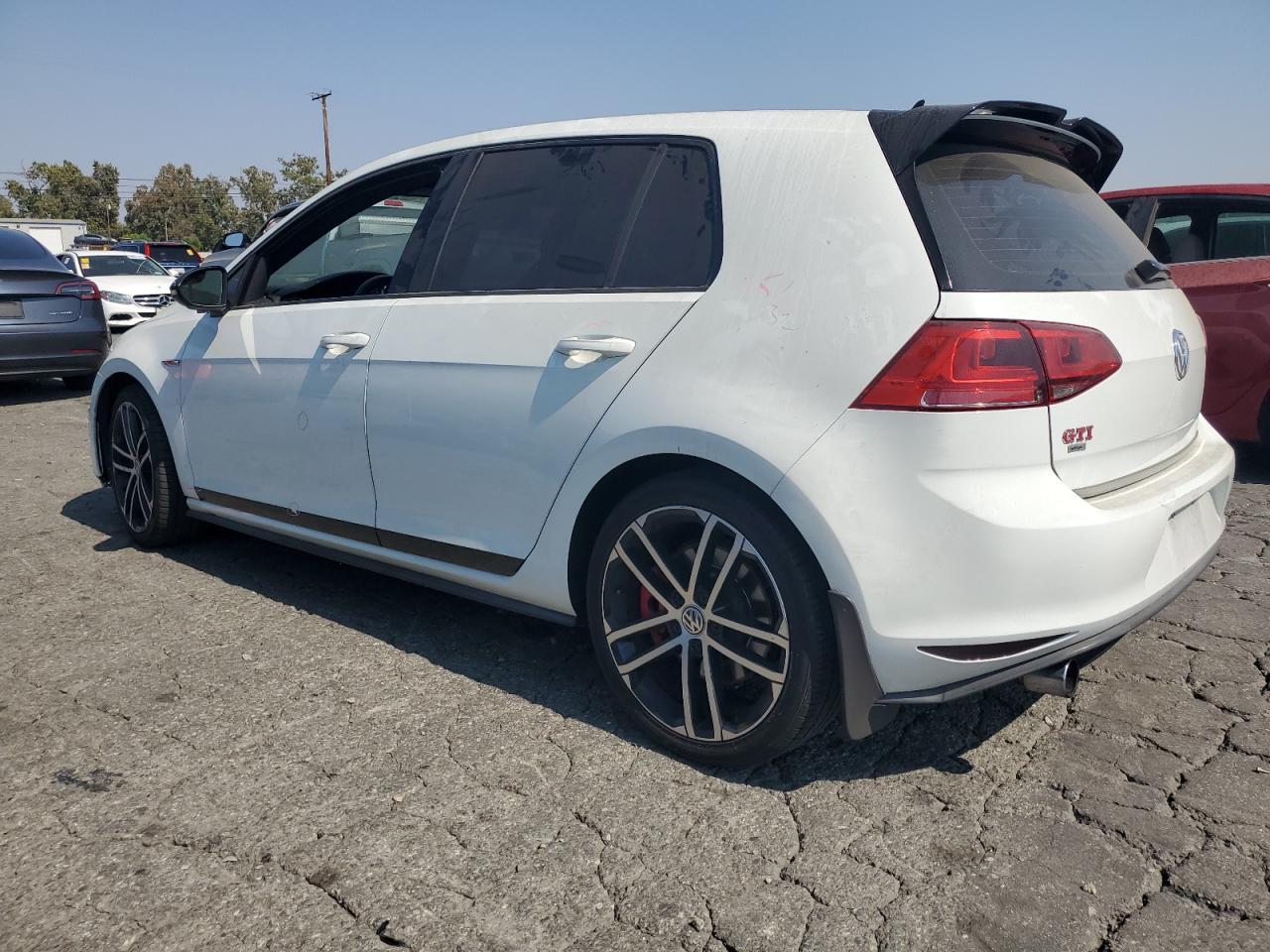 2017 Volkswagen Gti S/Se - Фото 2