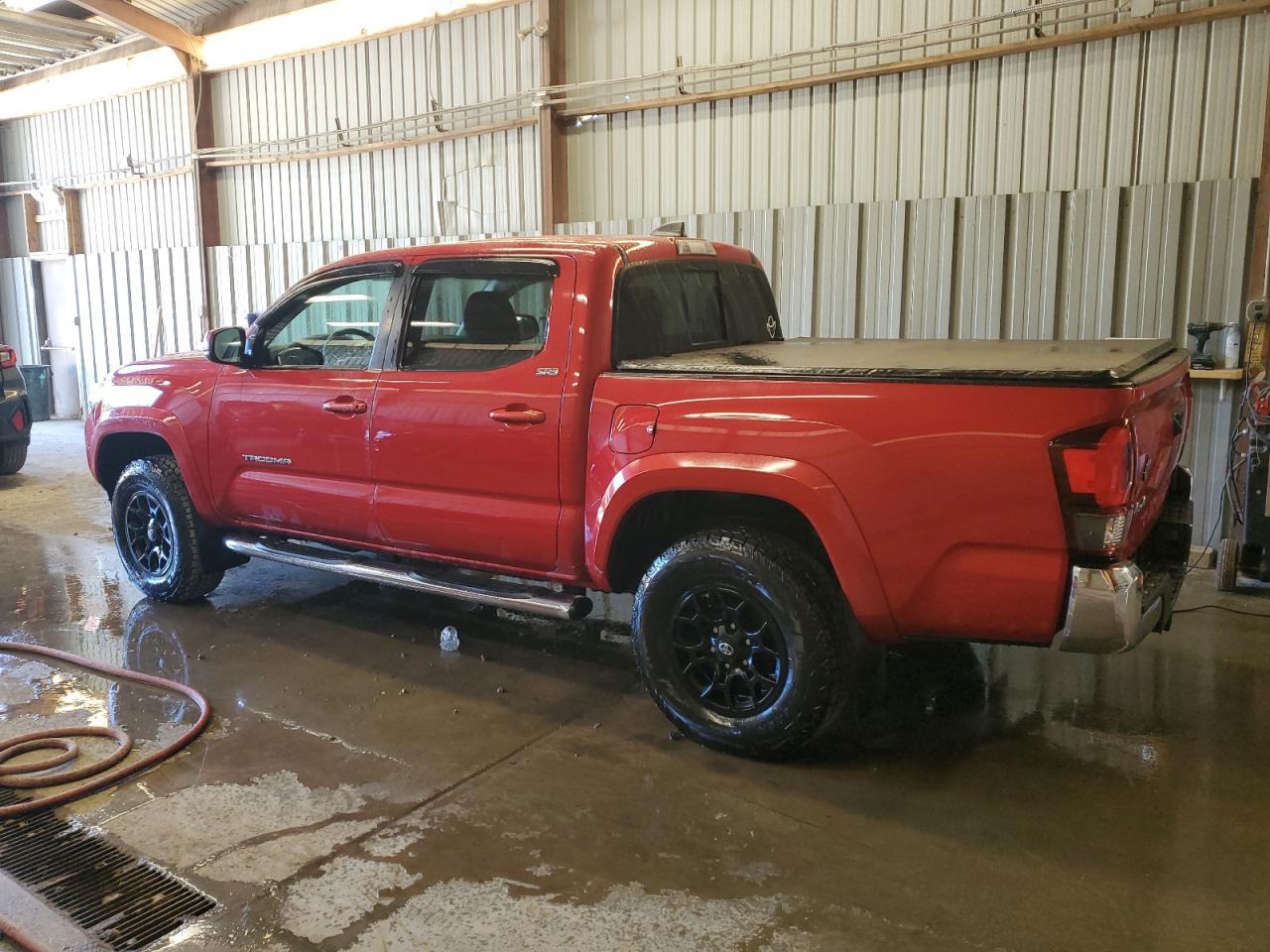 2021 Toyota Tacoma Double Cab - Фото 2