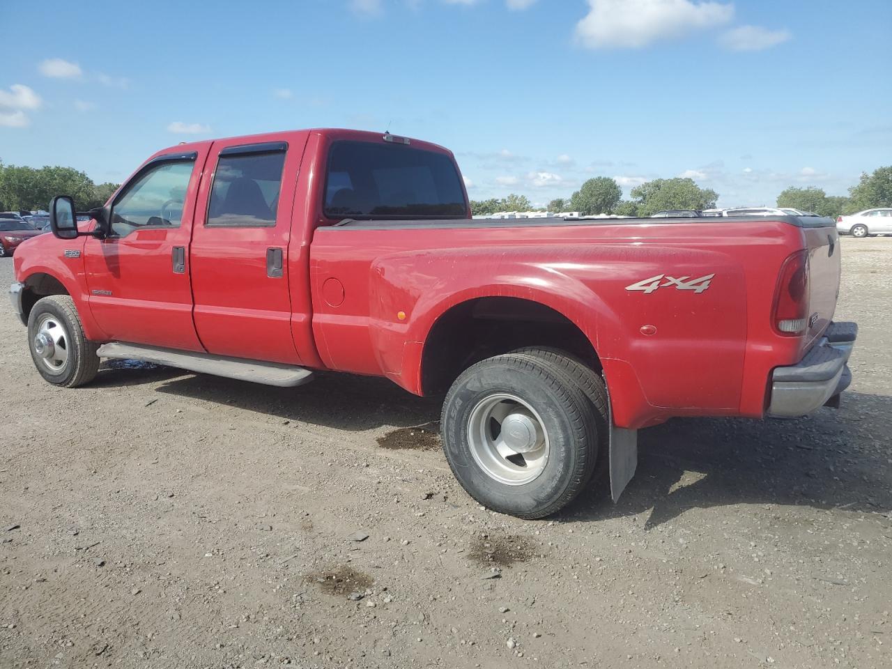 2001 Ford F350 Super Duty - Image 2