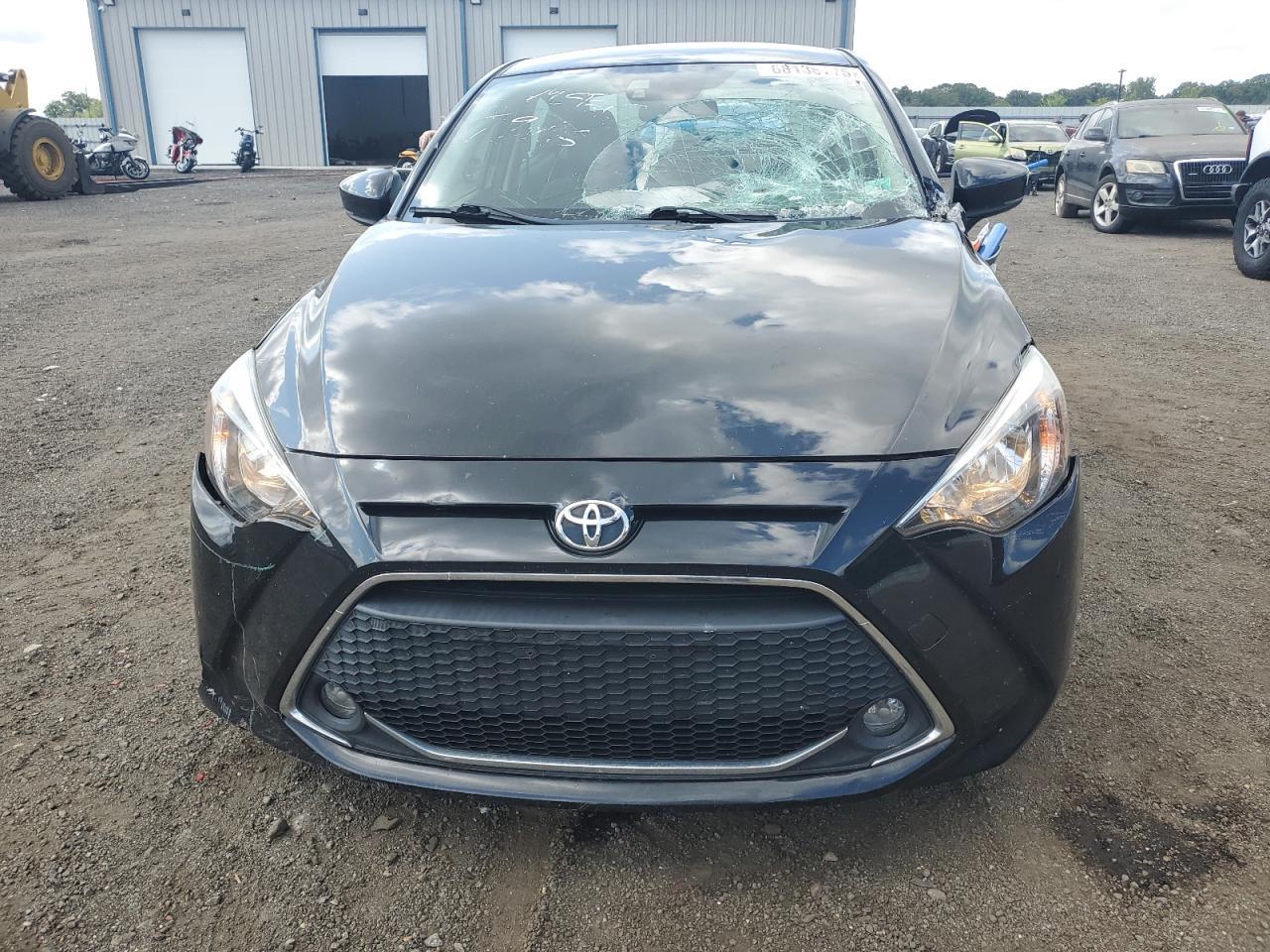 2019 Toyota Yaris L - Фото 5