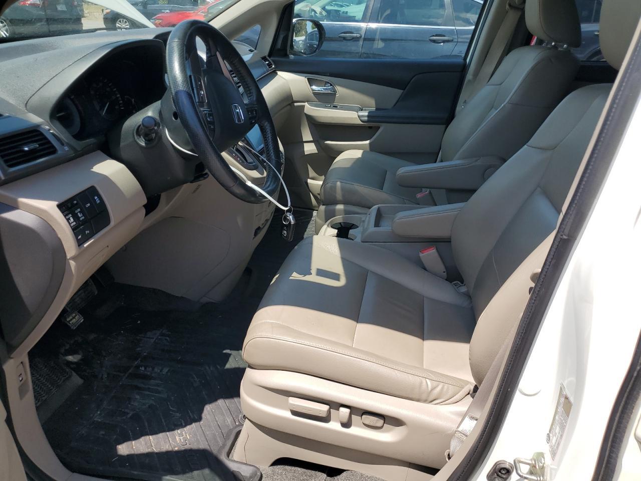 2016 Honda Odyssey Touring - Фото 7