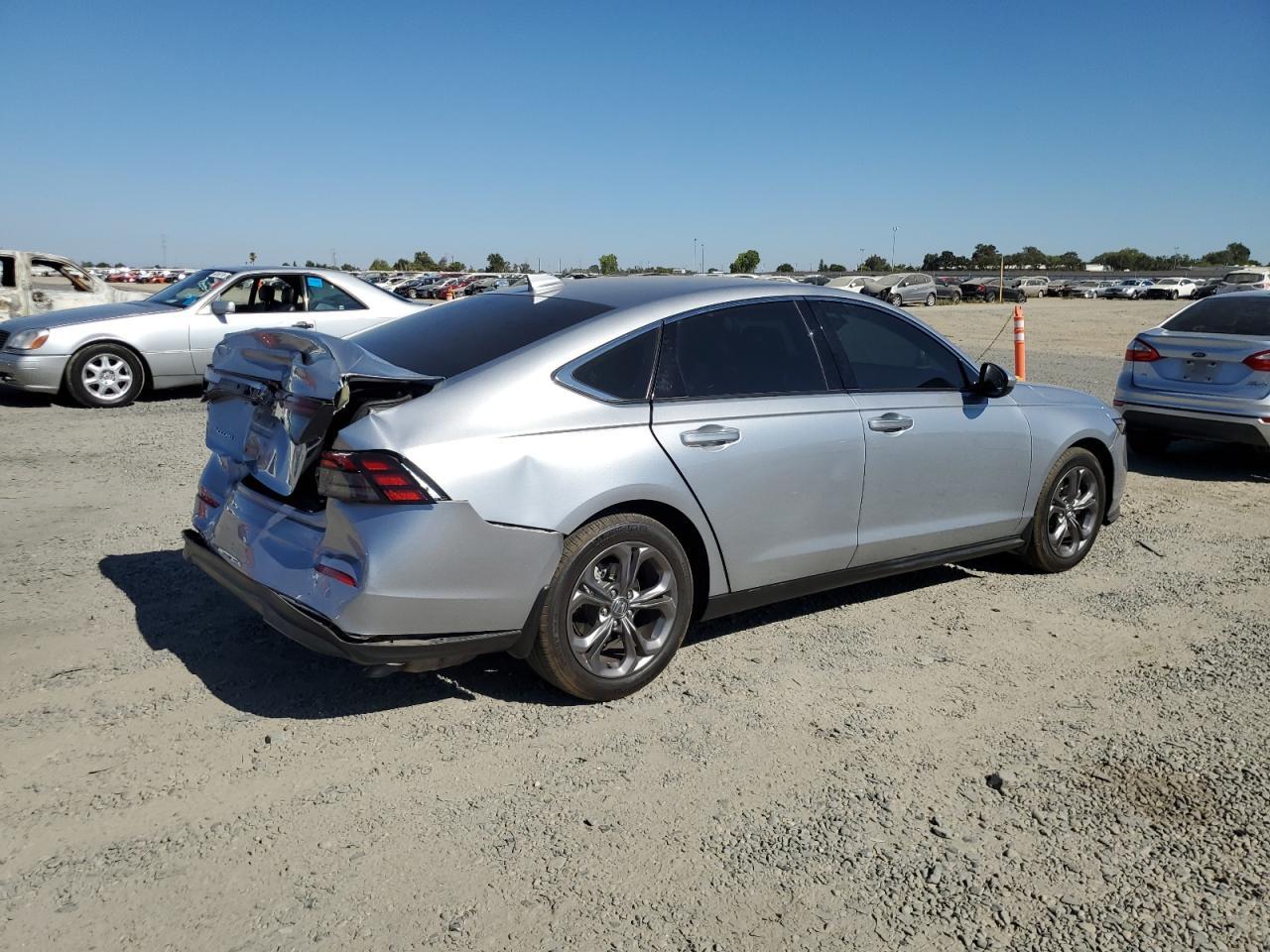 2024 Honda Accord Ex - Фото 3