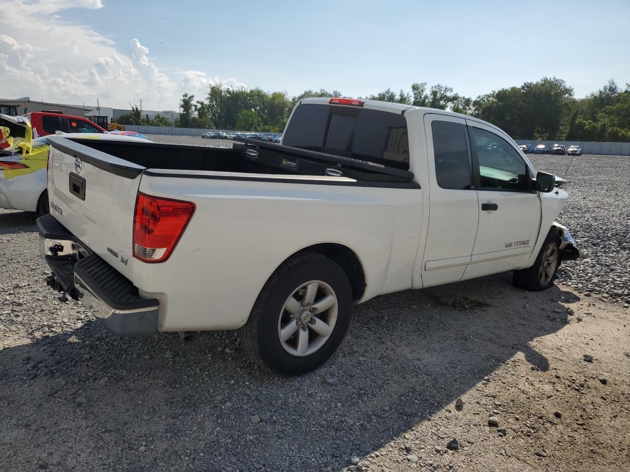 2013 Nissan Titan S - Image 3