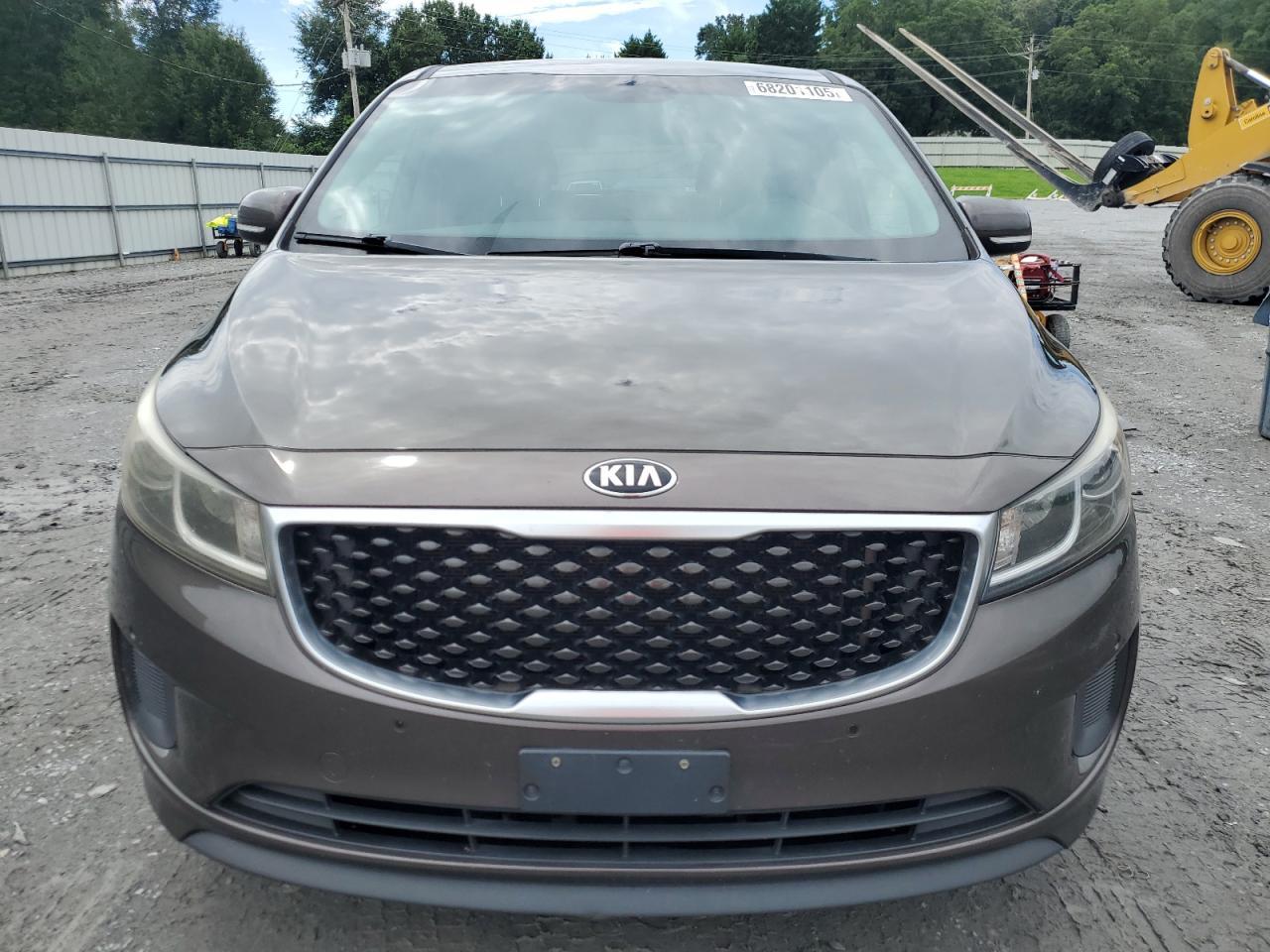 2017 Kia Sedona Lx - Фото 5