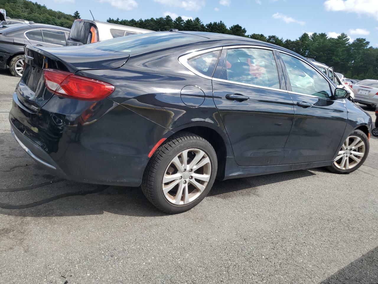 2016 Chrysler 200 Limited - Фото 3