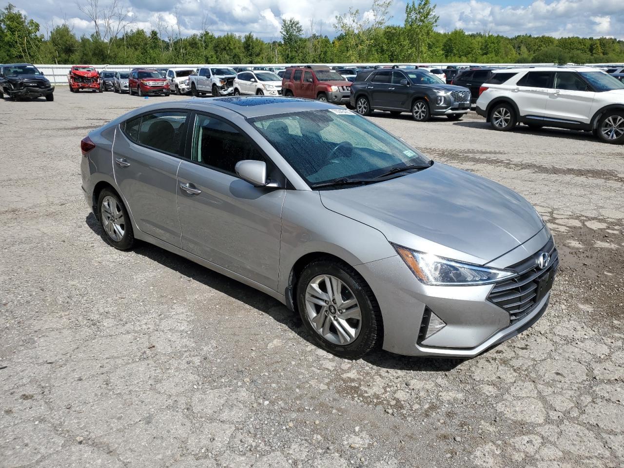 2020 Hyundai Elantra Sel - Фото 4