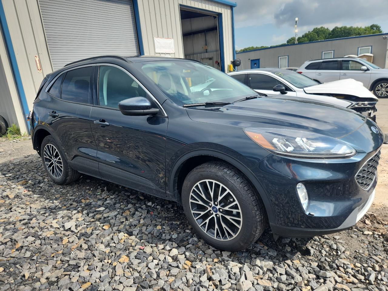 2022 Ford Escape Sel - Фото 4