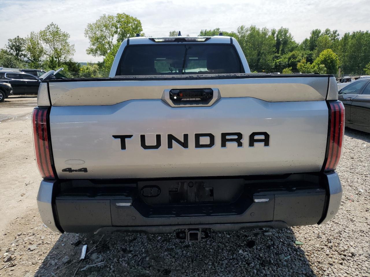 2025 Toyota Tundra Crewmax Limited - Image 6