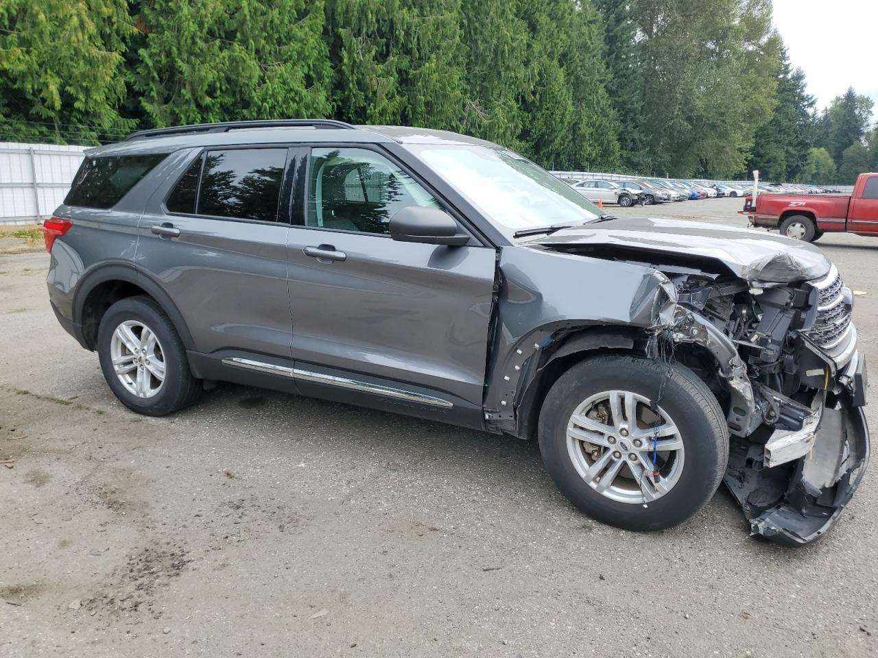 2021 Ford Explorer Xlt - Image 4