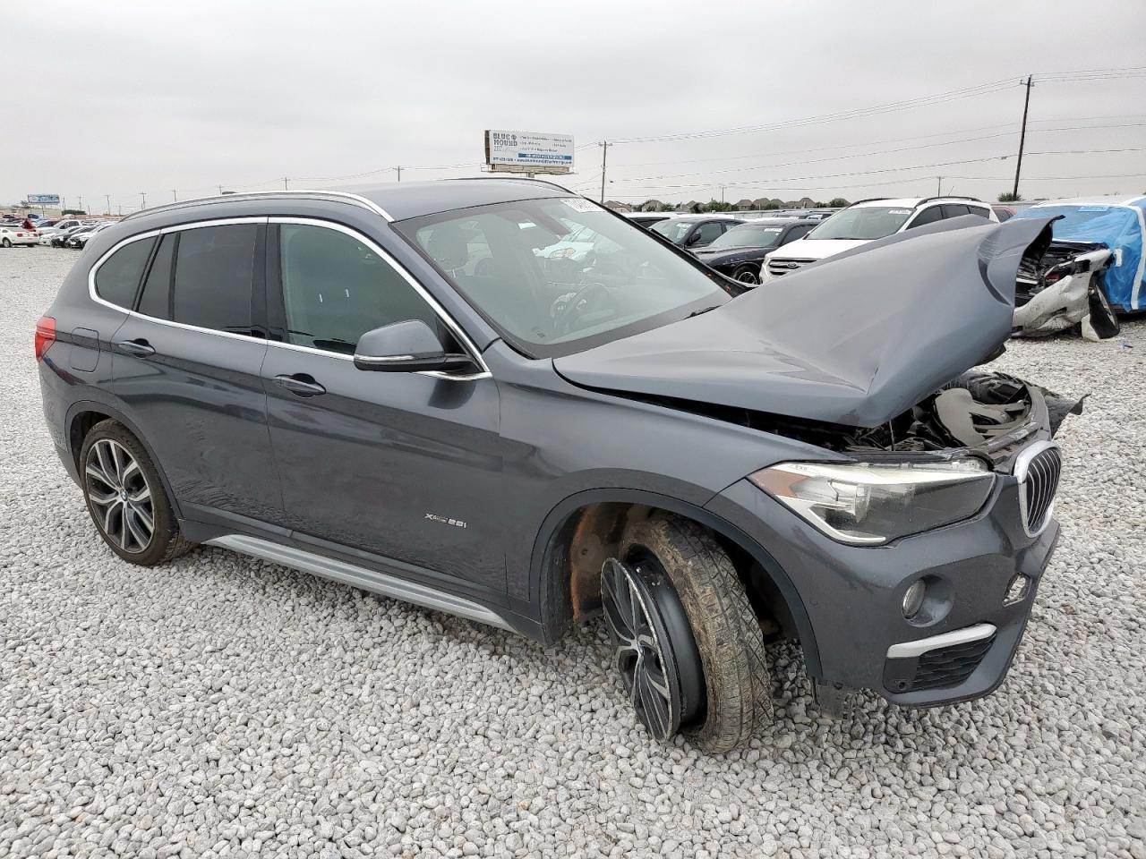2016 BMW X1 xDrive28I - Фото 4