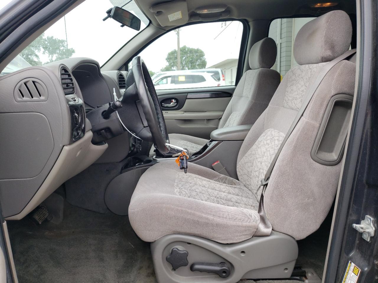2004 GMC Envoy - Image 7